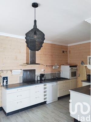 Maison - 151 m² - 5 pièces