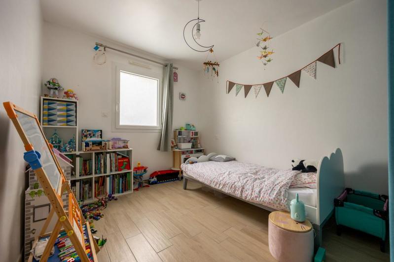 Maison - 102 m² - 4 pièces