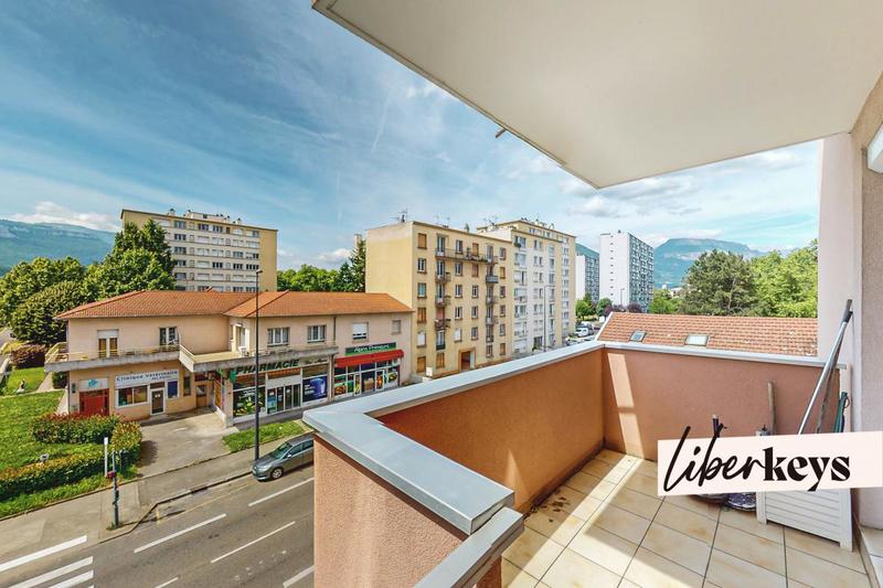 Appartement - 77 m² - 4 pièces