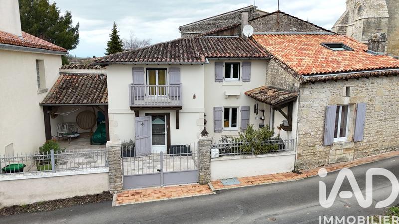 Maison - 97 m² - 4 pièces