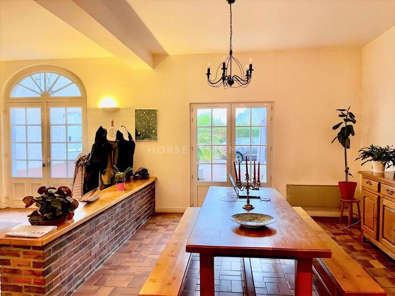 Maison de domaine équestre - 230 m² - 5 pièces