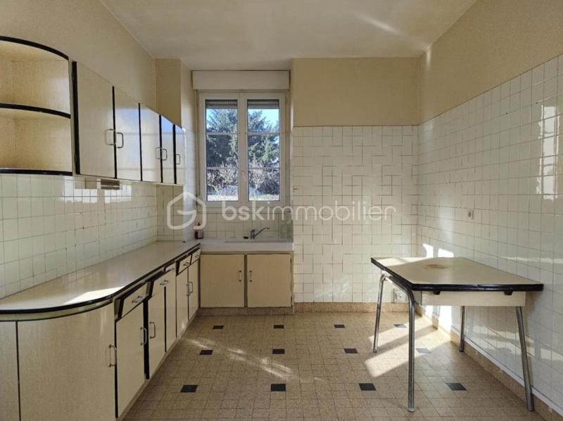 Immeuble - 228 m² - 10 pièces