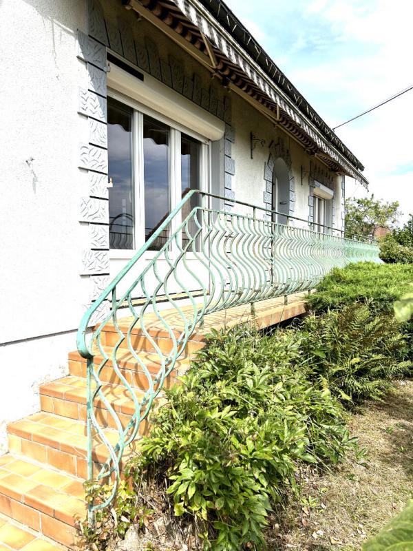 Maison - 107 m² - 6 pièces