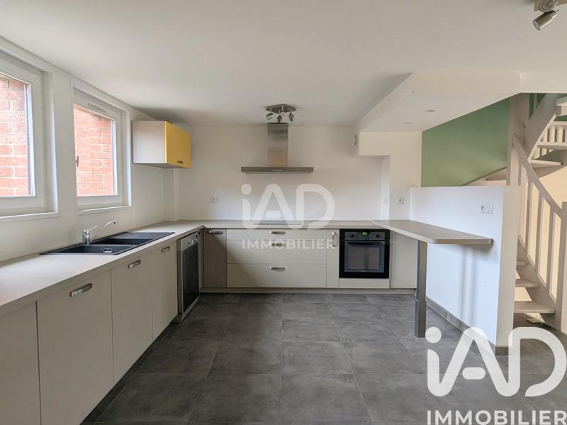 Maison - 93 m² - 4 pièces