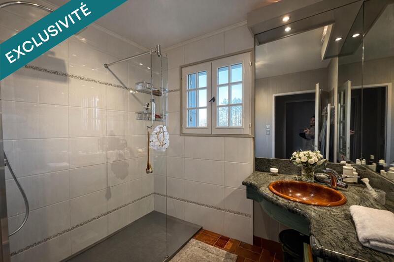 Maison - 135 m² - 6 pièces