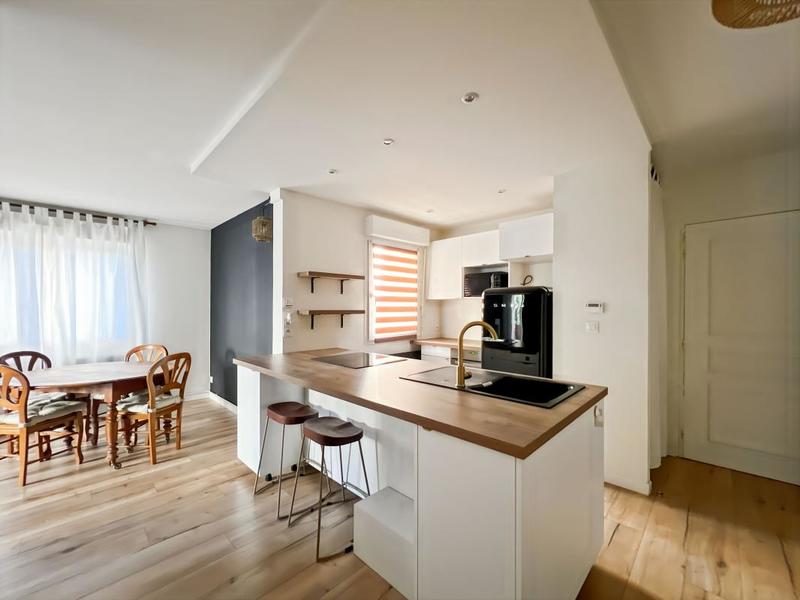 Appartement - 48 m² - 2 pièces