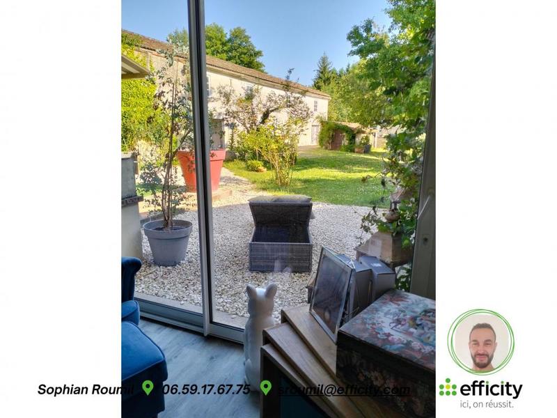 Maison - 302 m² - 7 pièces