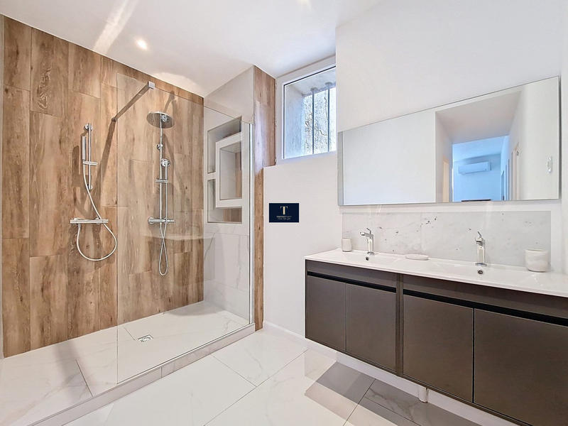 Maison - 114 m² - 4 pièces