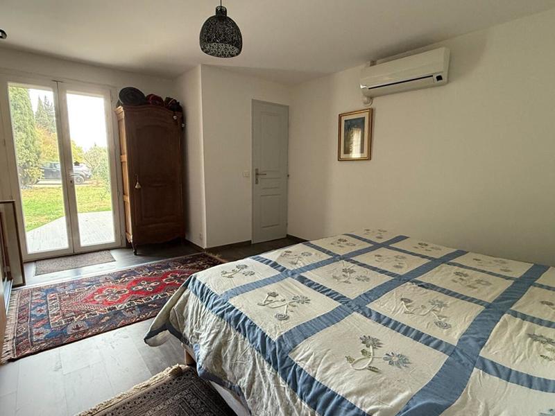 Maison - 198 m² - 7 pièces