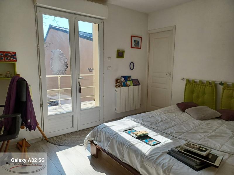 Maison - 210 m² - 4 pièces