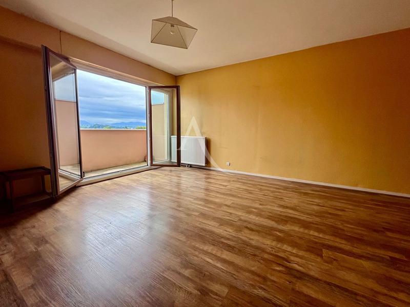 Appartement - 87 m² - 4 pièces