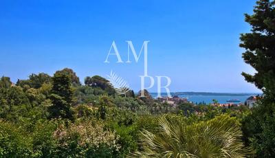 Villa - 450 m² - 10 pièces