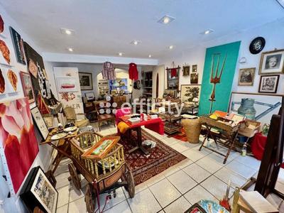 Immeuble - 120 m² - 7 pièces