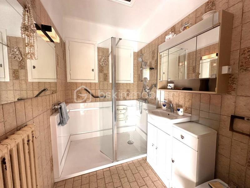 Villa - 164 m² - 6 pièces