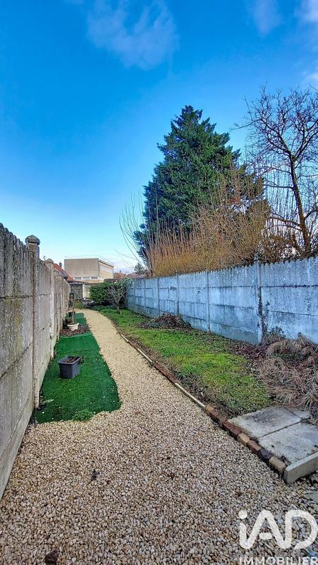 Maison de ville - 80 m² - 4 pièces