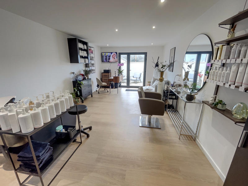 Villa - 218 m² - 6 pièces