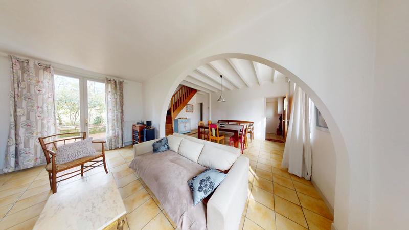 Maison - 135 m² - 5 pièces