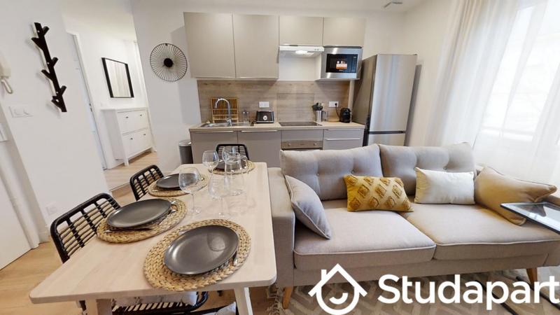 Chambre - 11 m² - 1 pièce