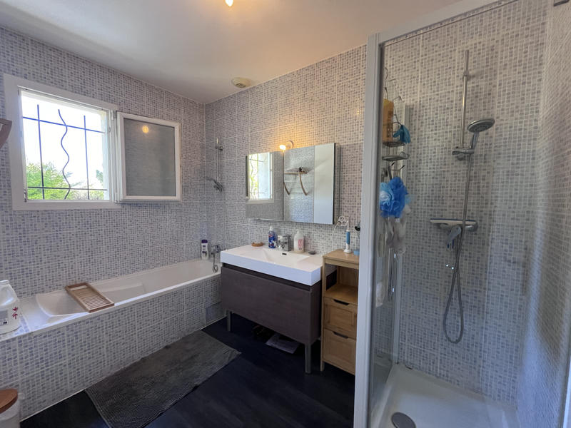 Villa - 100 m² - 4 pièces