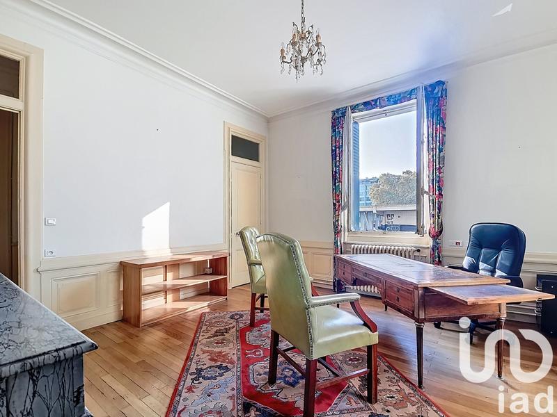 Appartement - 128 m² - 4 pièces