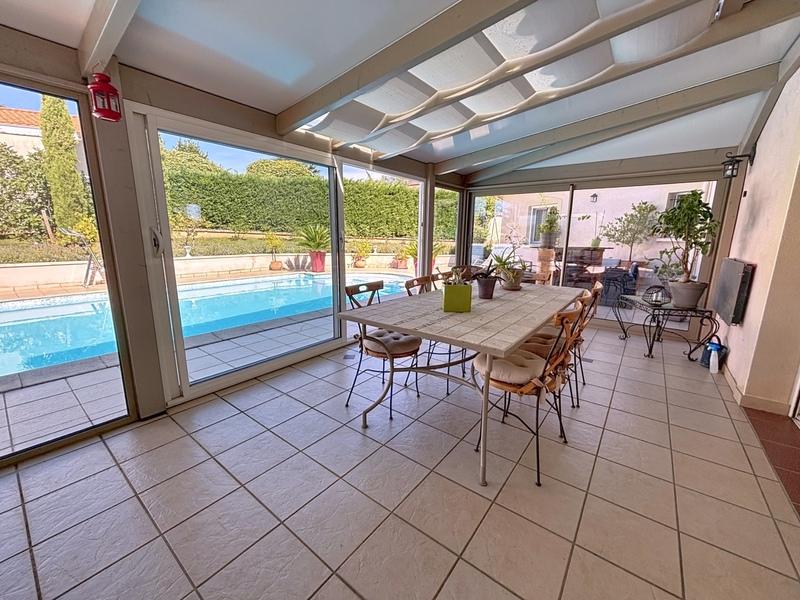 Maison - 193 m² - 7 pièces