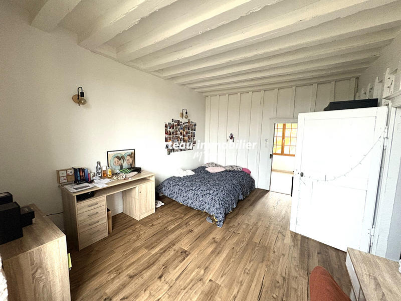 Maison - 180 m² - 6 pièces