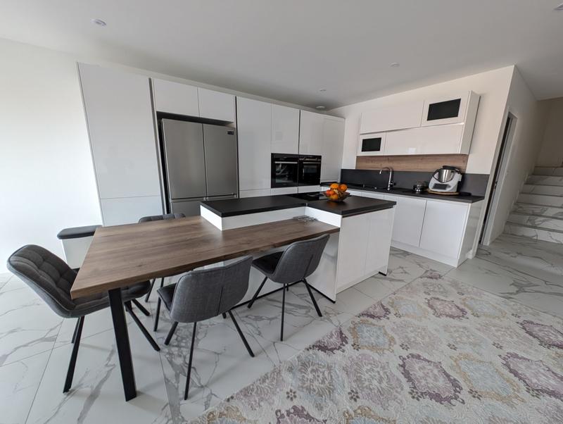 Villa - 140 m² - 6 pièces