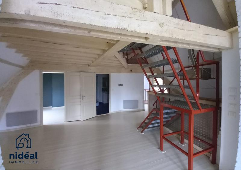 Loft - 45 m² - 2 pièces