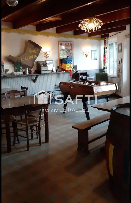 Local commercial - 244 m²