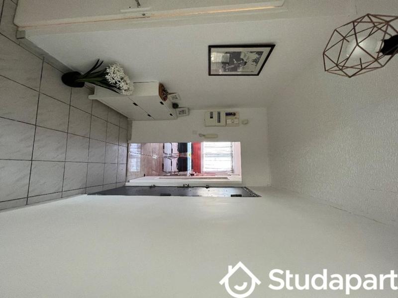 Chambre - 27 m² - 1 pièce