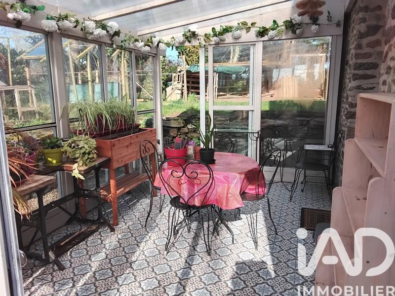 Maison - 90 m² - 5 pièces