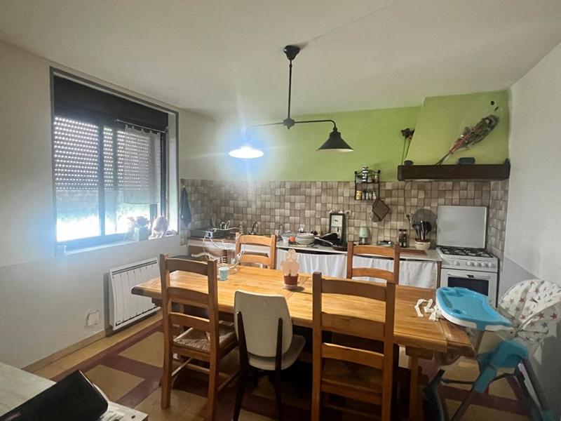 Maison - 360 m² - 18 pièces