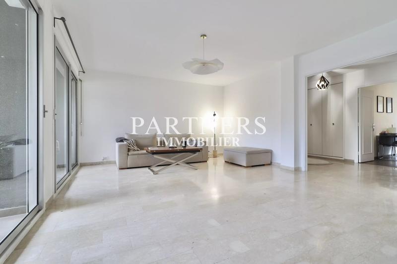 Appartement - 96 m² - 3 pièces