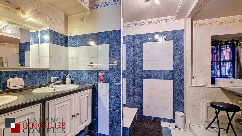 Maison - 170 m² - 7 pièces