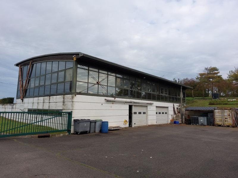 Local commercial - 570 m²