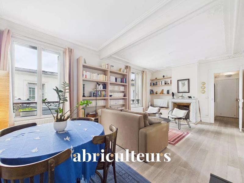 Appartement - 64 m² - 3 pièces