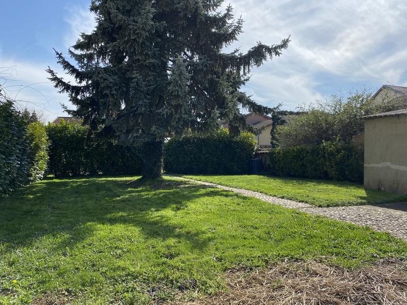 Maison - 213 m² - 8 pièces