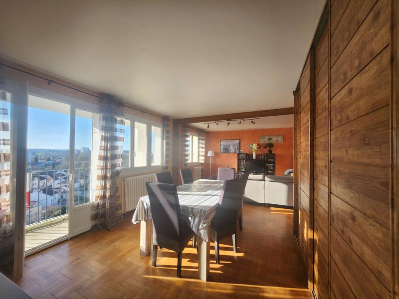 Appartement - 64 m² - 4 pièces