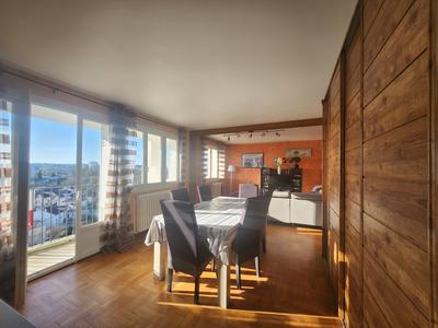 Appartement - 64 m² - 4 pièces