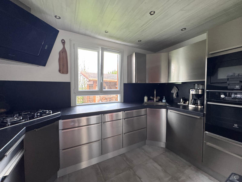 Maison - 117 m² - 6 pièces