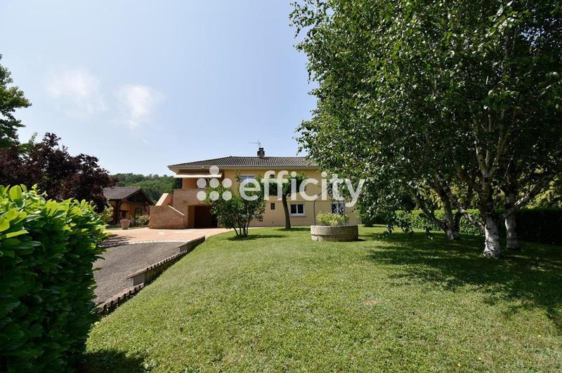 Villa - 171 m² - 8 pièces