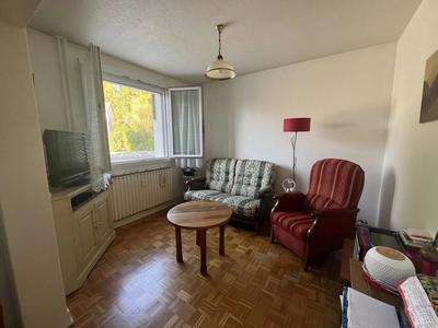 Appartement - 81 m² - 3 pièces