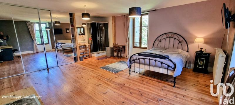 Maison - 295 m² - 7 pièces