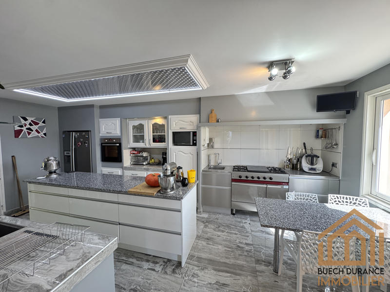 Maison - 155 m² - 5 pièces