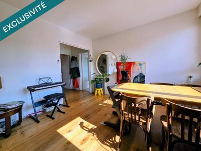 Appartement - 65 m² - 3 pièces