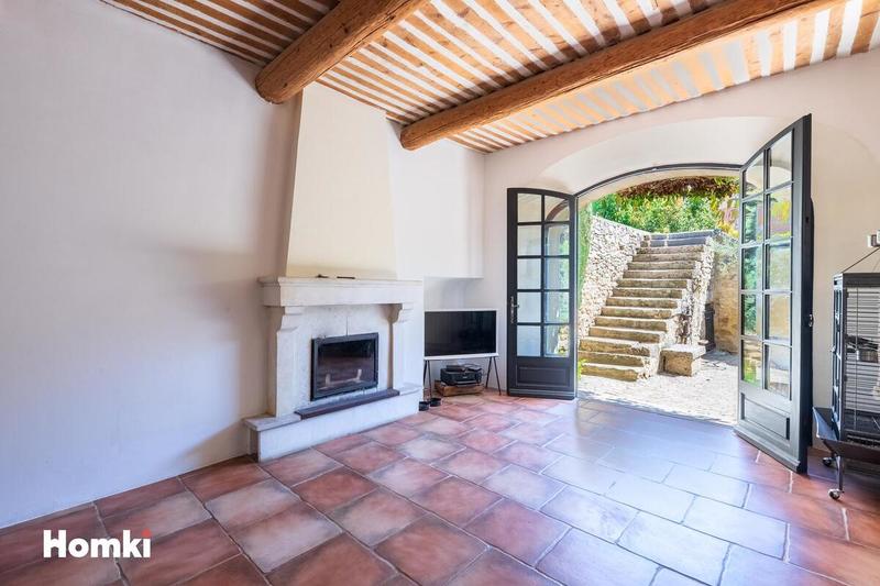Maison de village - 180 m² - 7 pièces
