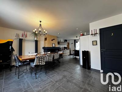 Maison - 150 m² - 7 pièces