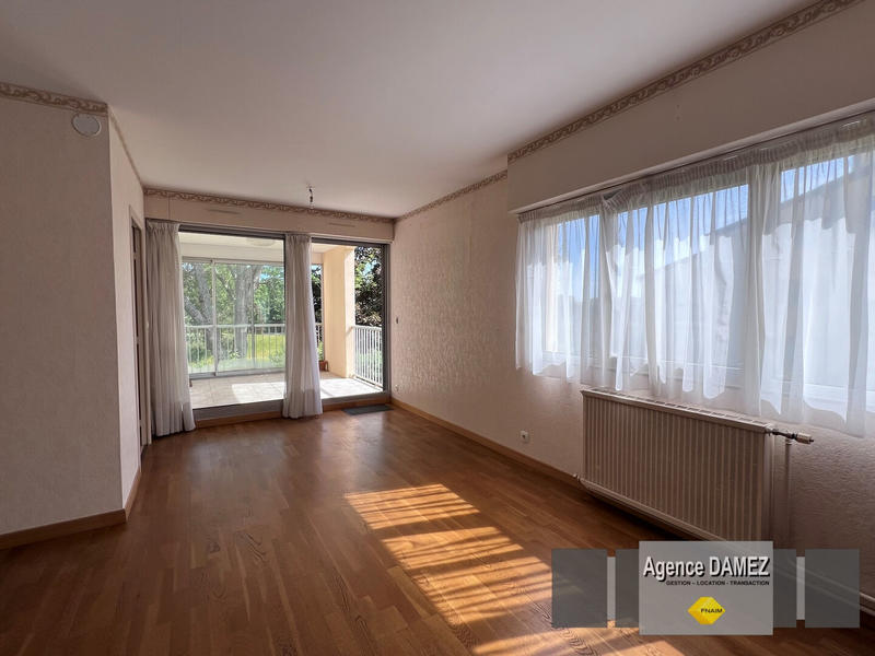 Appartement - 75 m² - 3 pièces