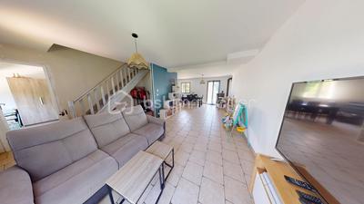 Maison traditionnelle - 114 m² - 5 pièces