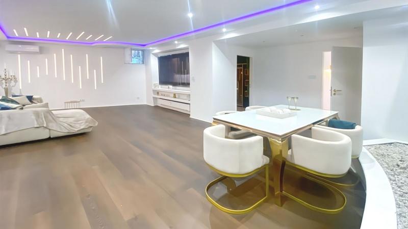 Loft - 157 m² - 5 pièces